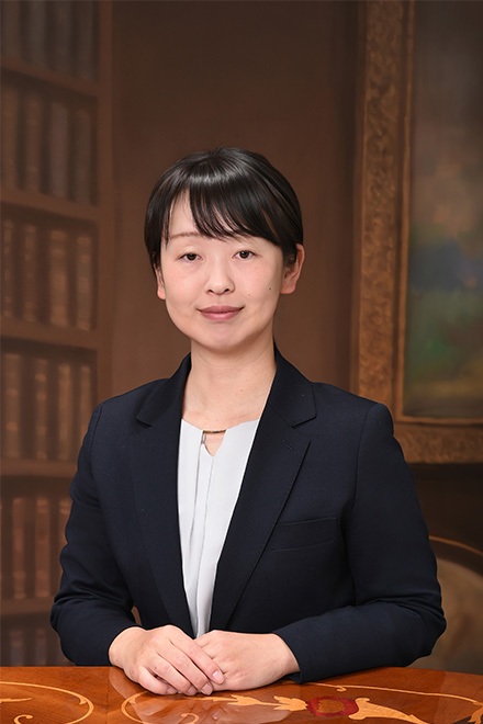 アソシエイト弁護士　中野香奈子
